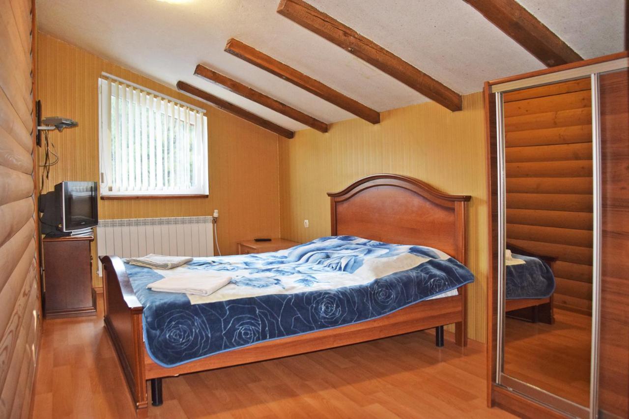 Лісова Казка Hotel Slavsko Exterior foto